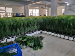 7 Features To Look For When Buying Fake Plants