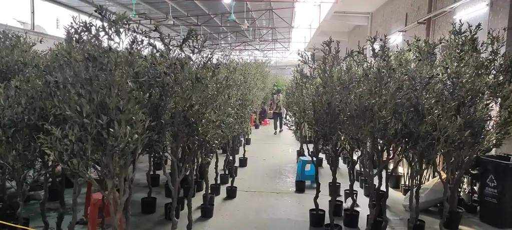 artificial plant supplier