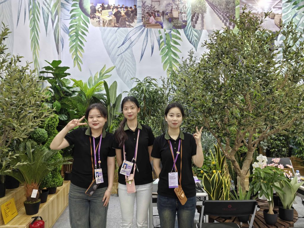 Sinleen Artificial Plants at the Canton Fair (2)